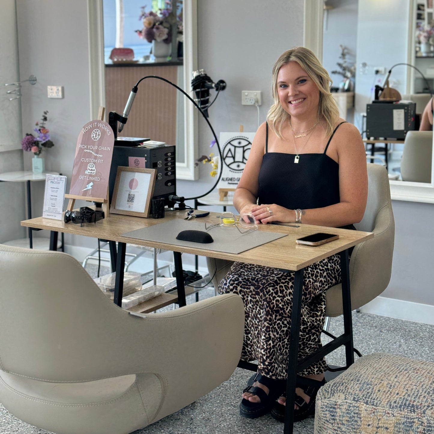 PERMANENT JEWELLERY PARTY