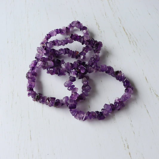 Amethyst crystal chip bracelet-Vintage rose handmade jewellery-Amethyst crystals-Crystal bracelets-Crystal properties-Fashion accessories-purple crystal