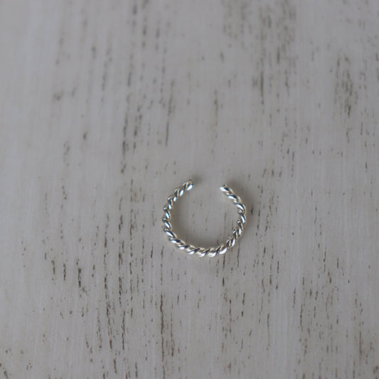 Ear cuff | Sterling silver | Twist design